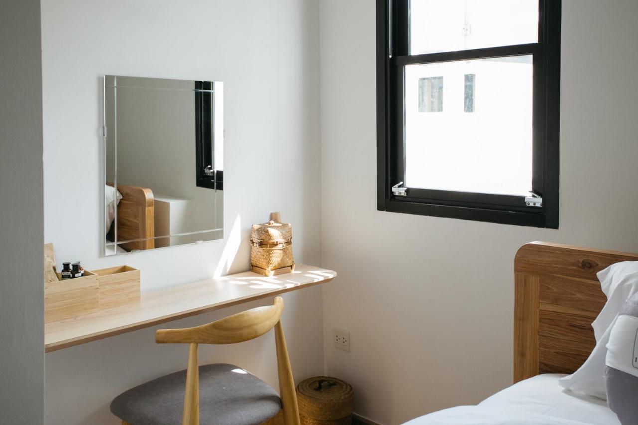 I Hostel @ China Town Банкок Екстериор снимка