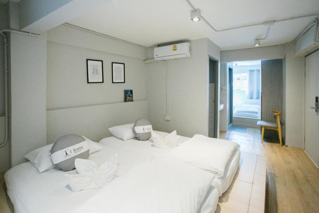 I Hostel @ China Town Банкок Екстериор снимка